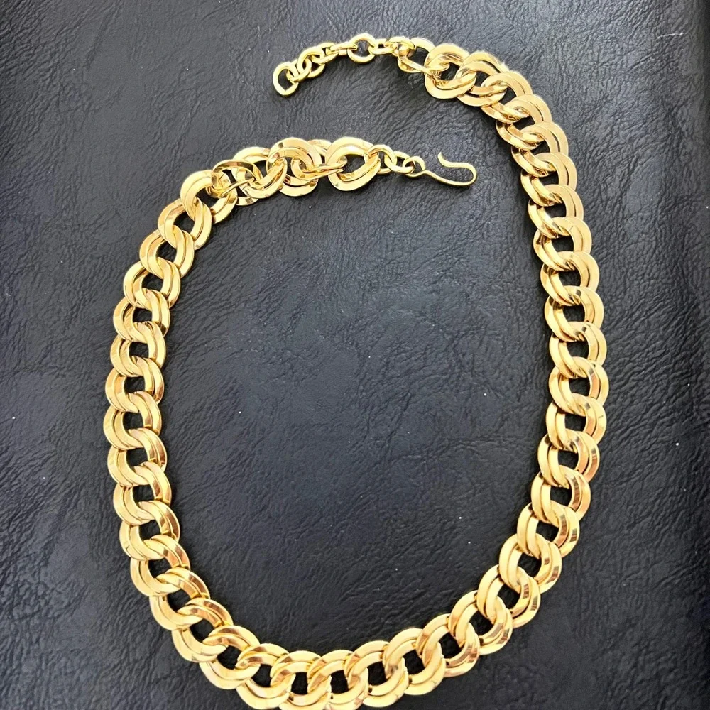 Monet Vintage Gold Tone Chunky Double Curb Link Chain Necklace 18-20